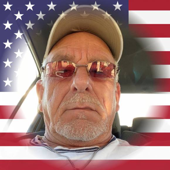 Meet your Posher, David - Picture 1 of 1